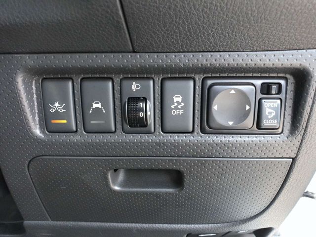 Nissan NV150 AD 2018-12 185646-13
