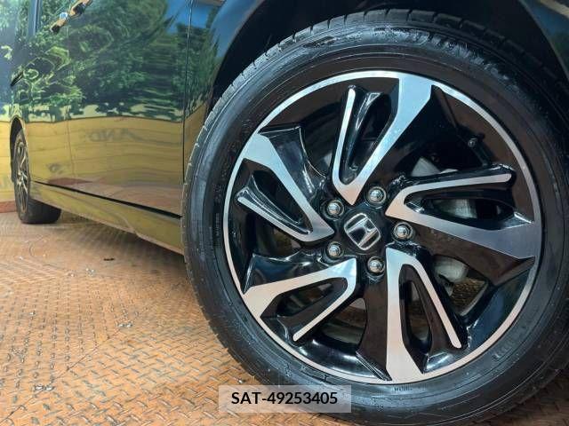 Honda e 2015-07 223986-14