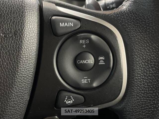 Honda e 2015-07 223986-6