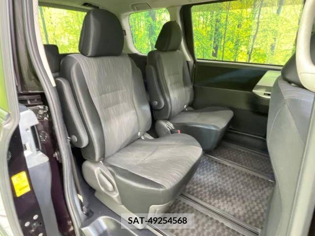 Toyota VOXY 2010-12 253129-9