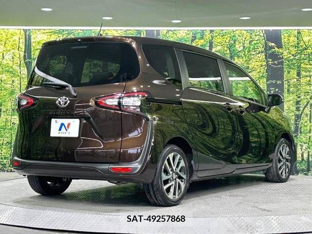 Toyota SIENTA 2017-12 336418-18