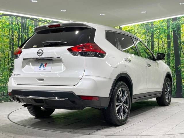 Nissan X-TRAIL 2018-12 190782-17