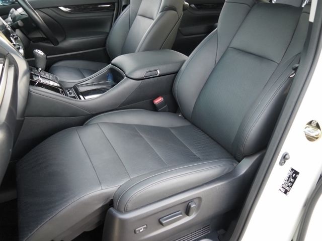 Toyota ALPHARD HYBRID 2021-12 23176-12