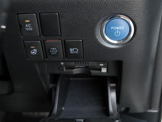 Toyota ALPHARD HYBRID 2021-12 23176-29
