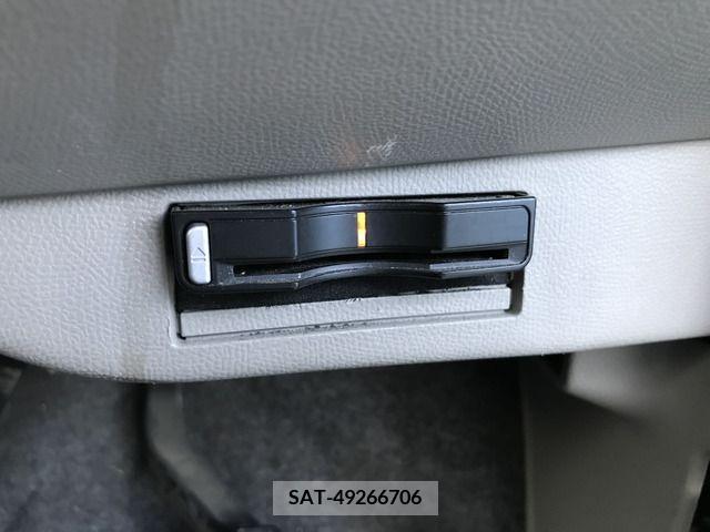 Nissan ROOX 2010-01 334248-7