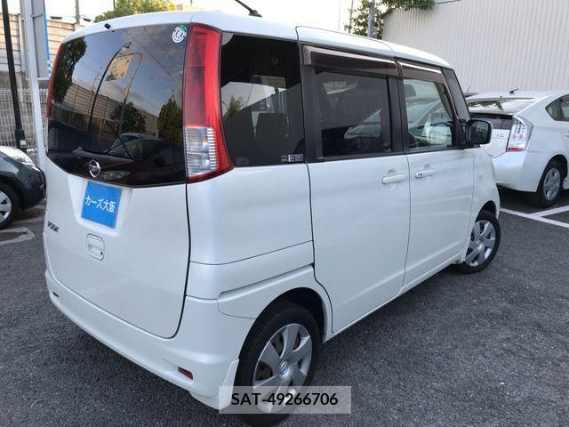 Nissan ROOX 2010-01 334248-3