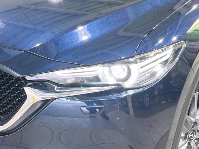 Mazda CX-5 2017-03 21656-12