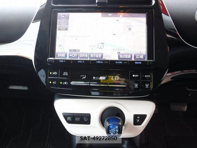 Toyota PRIUS 2016-07 381520-12