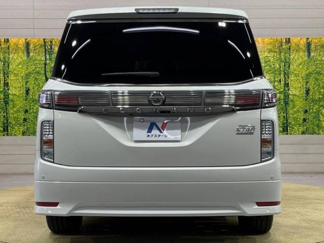 Nissan ELGRAND 2015-03 26832-16