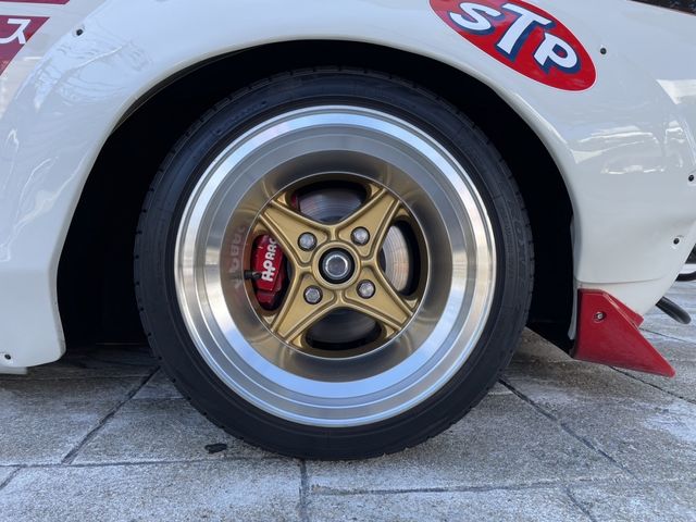 Nissan SKYLINE 1971-10 24141-13