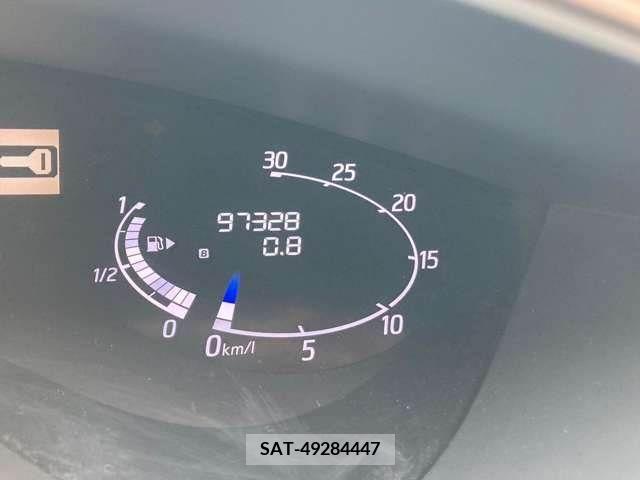 Nissan SERENA 2012-06 284252-19