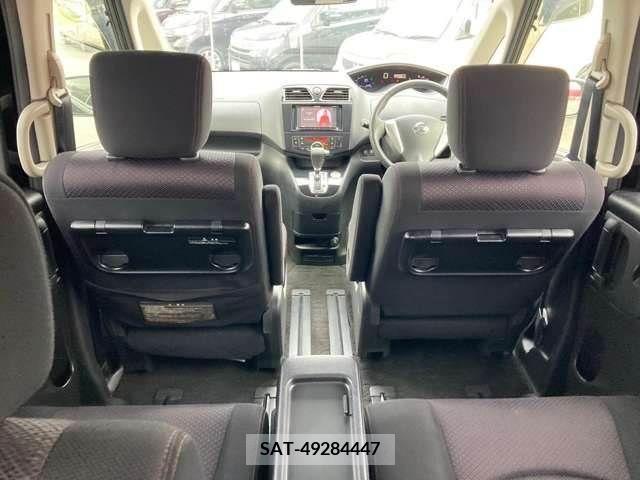 Nissan SERENA 2012-06 284252-15