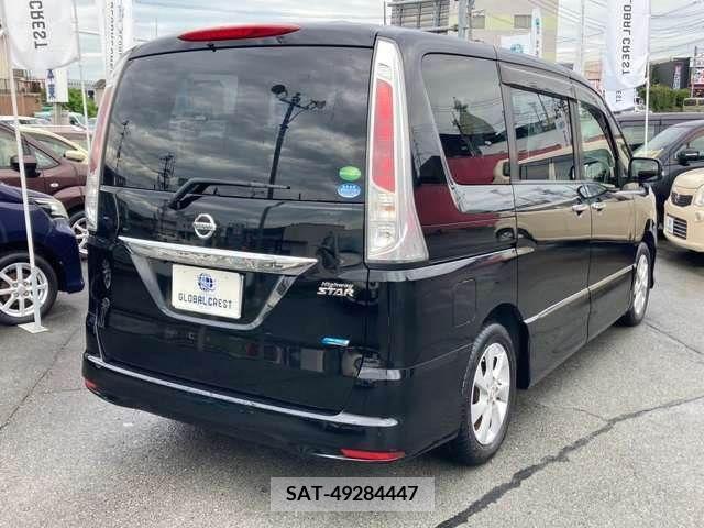 Nissan SERENA 2012-06 284252-4
