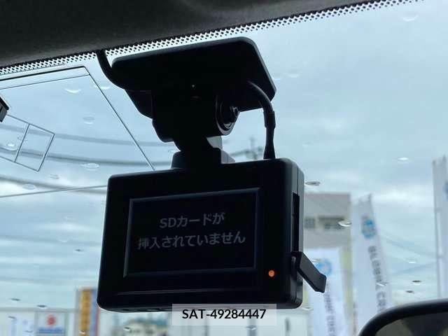 Nissan SERENA 2012-06 284252-12