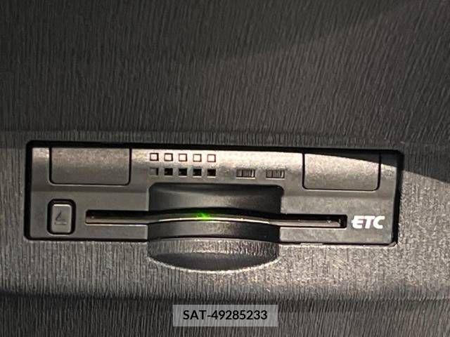 Toyota PRIUS 2013-01 338846-4
