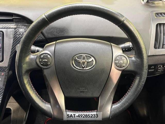 Toyota PRIUS 2013-01 338846-11