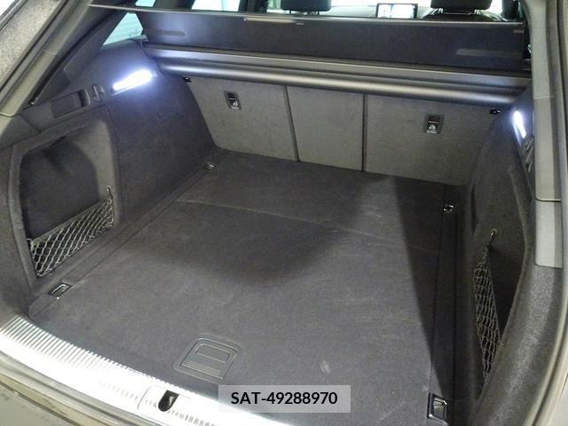 Audi A4 2022-01 261054-15