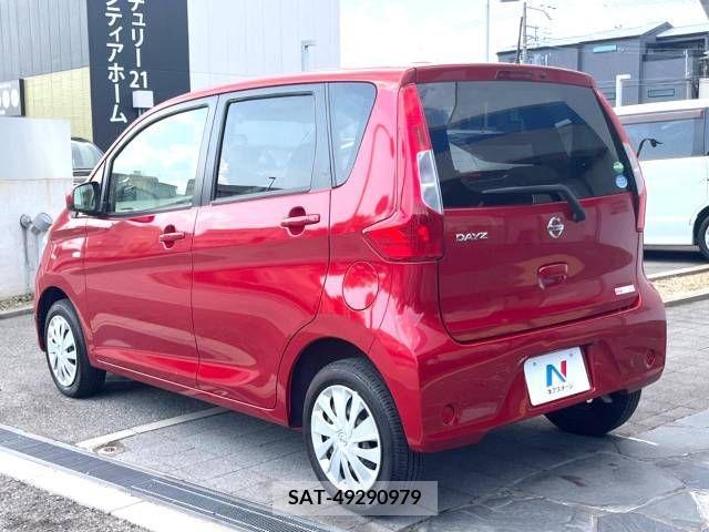 Nissan DAYZ 2017-11 323409-18