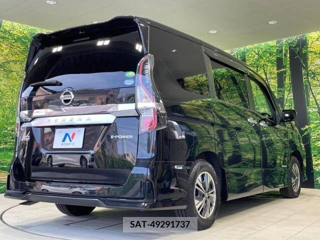 Nissan SERENA 2021-01 367703-17