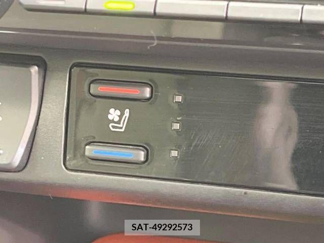 Toyota RAV4 2019-05 226632-7