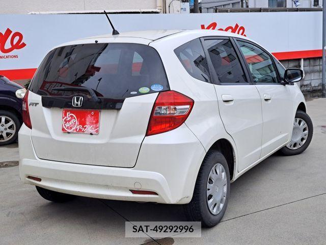 Honda FIT 2011-07 377379-1