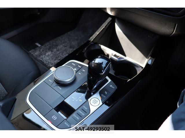 Bmw 1 SERIES 2021-01 233950-6
