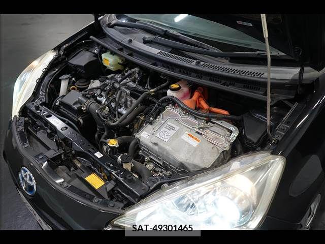 Toyota AQUA 2012-10 313958-19