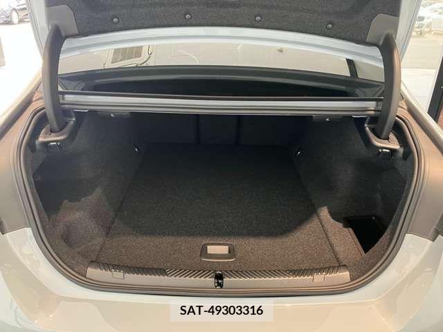 Bmw i5 2023-10 293731-11