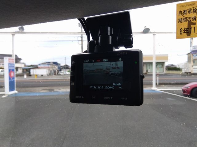 Nissan ROOX 2011-11 193926-12