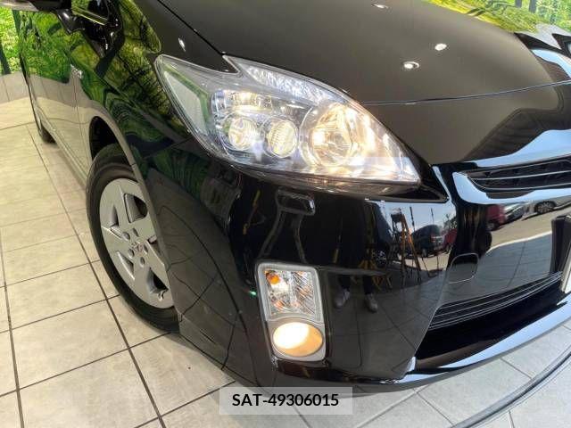 Toyota PRIUS 2011-12 366595-12