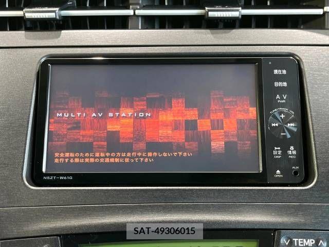 Toyota PRIUS 2011-12 366595-2