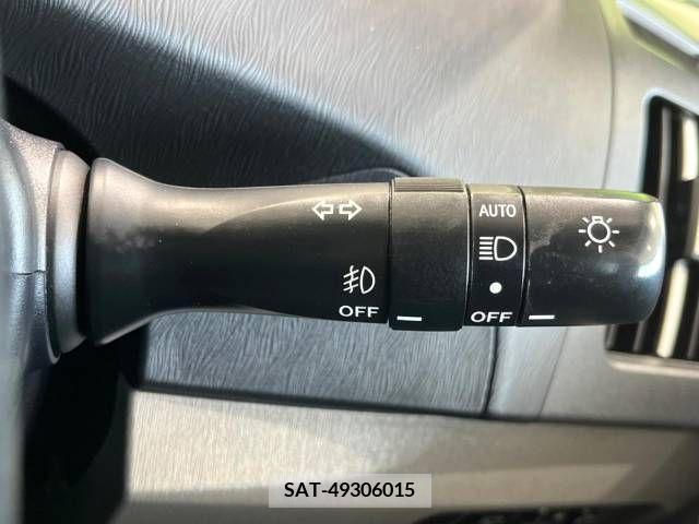 Toyota PRIUS 2011-12 366595-5