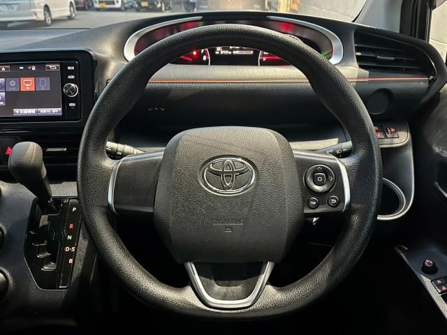 Toyota SIENTA 2018-10 29076-8