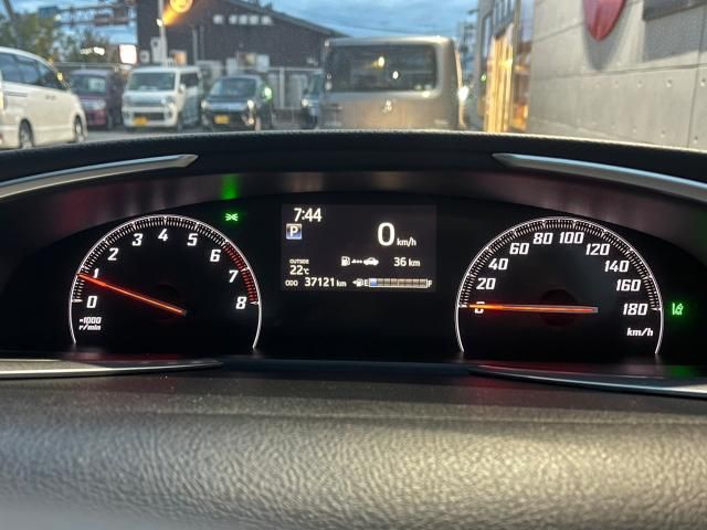 Toyota SIENTA 2018-10 29076-7
