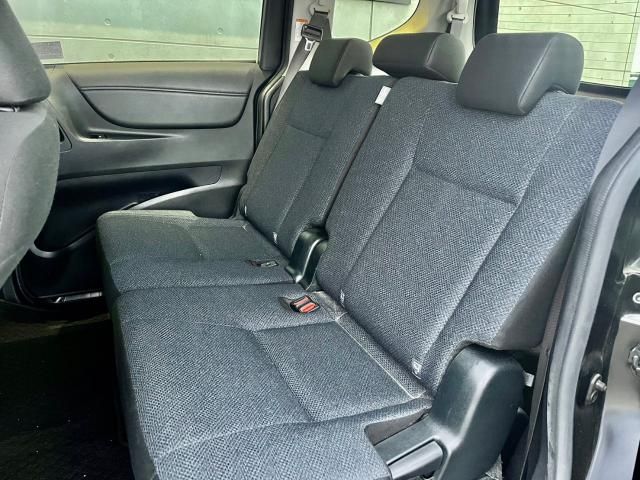 Toyota SIENTA 2018-10 29076-20