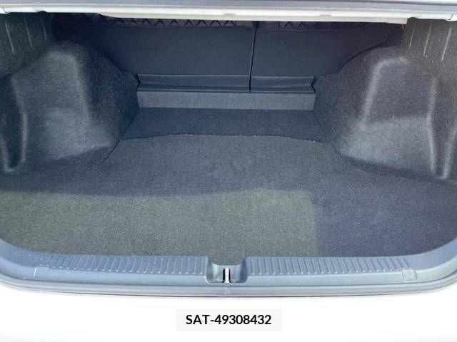 Toyota MARK X 2013-02 219551-10