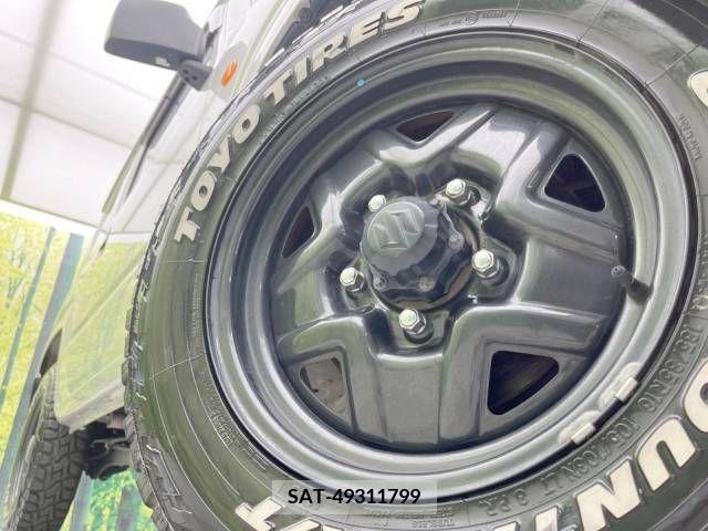 Suzuki JIMNY 2019-05 338228-12