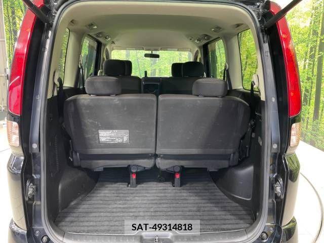 Nissan SERENA 2009-03 284322-11