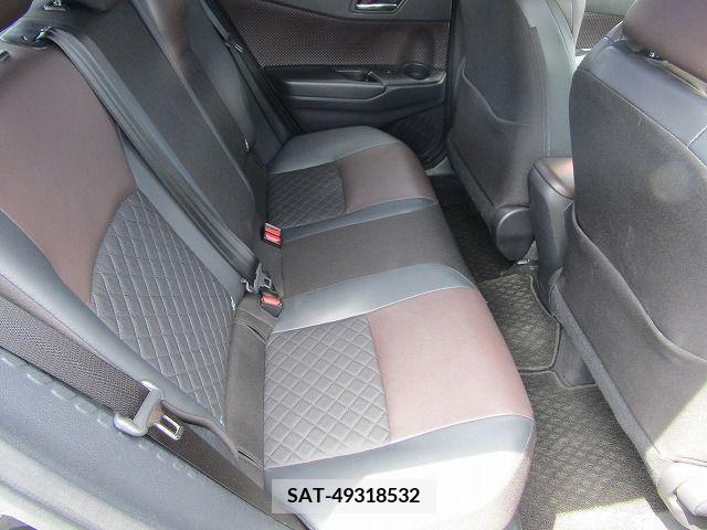 Toyota C-HR 2017-12 385680-9