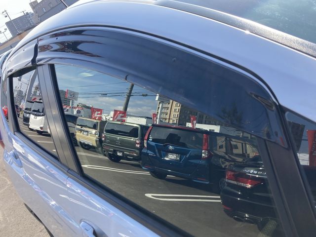 Honda FIT 2019-05 194405-21
