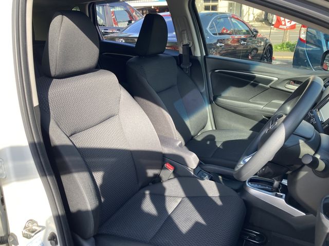 Honda FIT 2019-05 194405-26