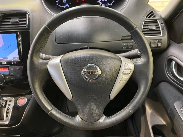 Nissan SERENA 2015-06 180601-12