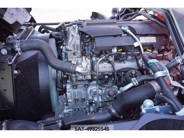 Mitsubishi CANTER 2024-03 302637-11