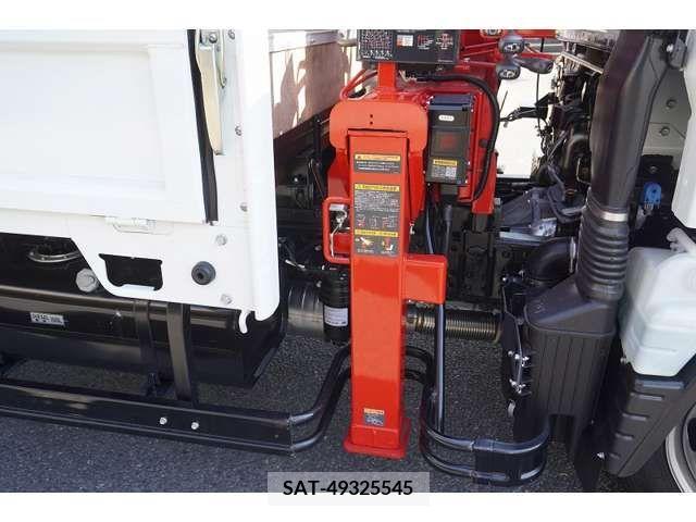 Mitsubishi CANTER 2024-03 302637-18