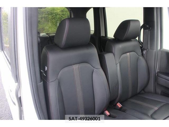 Honda N BOX CUSTOM 2022-03 364998-12