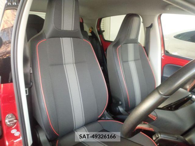 VolksWagen UP! 2014-02 207443-7