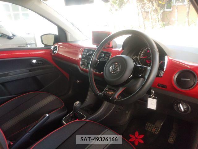 VolksWagen UP! 2014-02 207443-8