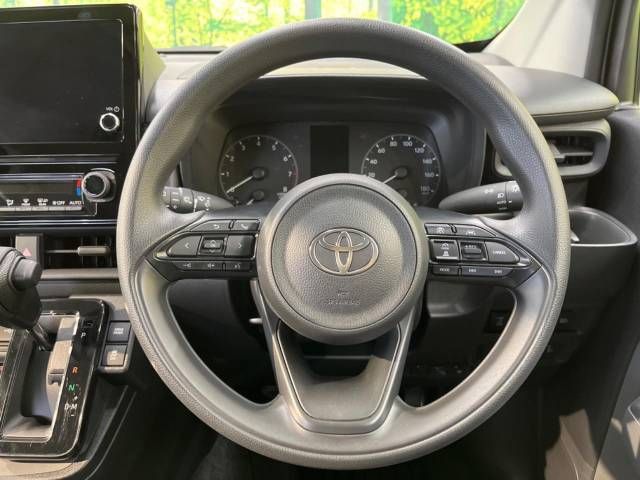 Toyota SIENTA 2023-06 13012-12