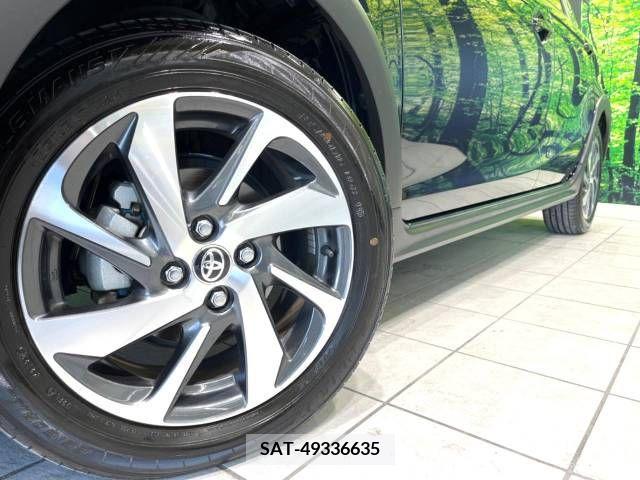 Toyota AQUA 2017-11 260328-13