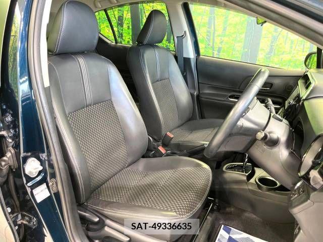 Toyota AQUA 2017-11 260328-8